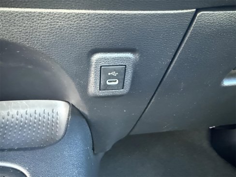 Used 2024 Toyota Corolla LE image 23