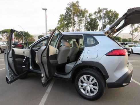 New 2025 Toyota Corolla Cross L image 20