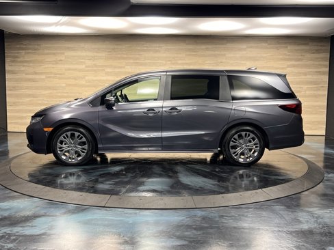 Used 2025 Honda Odyssey Touring image 23