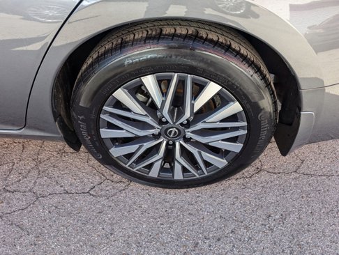 Used 2023 Nissan Altima 2.5 SV image 26
