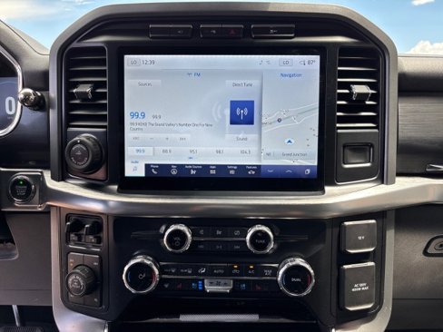 Used 2022 Ford F150 Lariat w/ Equipment Group 502A High image 17