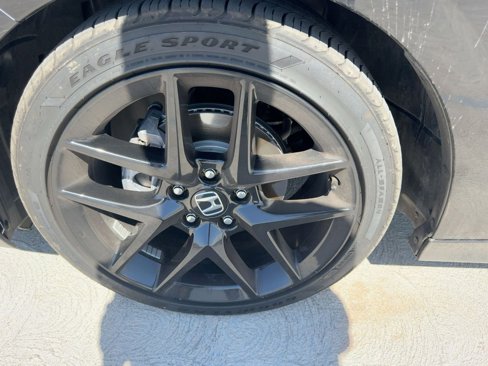 Used 2025 Honda Civic Sport image 11