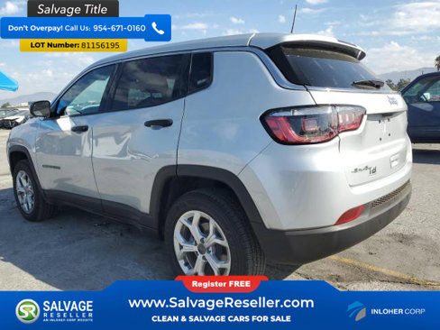 Used 2025 Jeep Compass Sport image 3