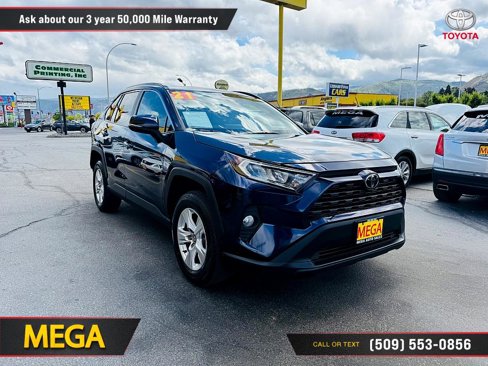 Used 2021 Toyota RAV4 XLE image 12