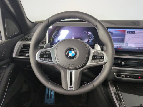 New 2026 BMW X5 M60i image 13