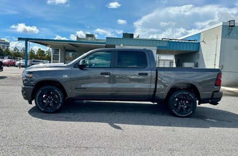 New 2026 RAM 1500 4x4 Crew Cab image 4