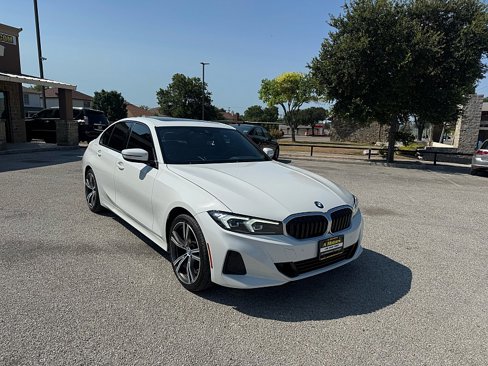 Used 2023 BMW 330i Sedan w/ Driving Assistance Package image 3
