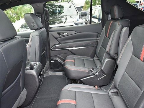 New 2026 Chevrolet Traverse RS image 9