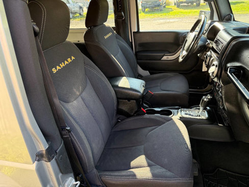 Used 2013 Jeep Wrangler Sahara w/ Connectivity Group image 10