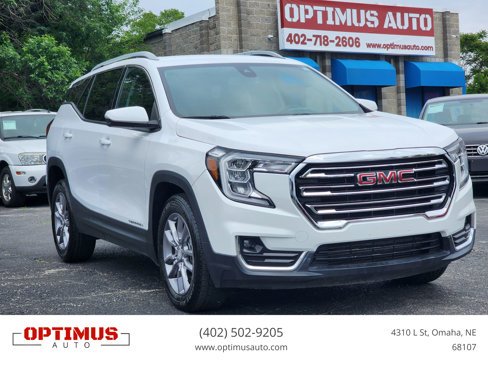Used 2022 GMC Terrain SLT image 1
