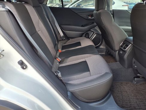 Certified 2025 Subaru Outback Premium image 9