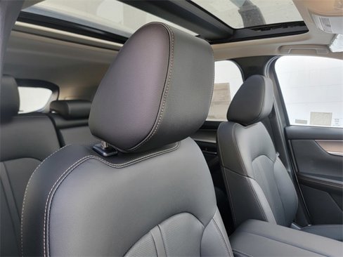 New 2025 MAZDA CX-70 Plug-In Hybrid w/ Premium Pkg image 14