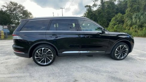 New 2025 Lincoln Aviator Reserve w/ Illumination Package image 9