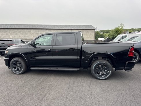 New 2026 RAM 1500 4x4 Crew Cab image 5