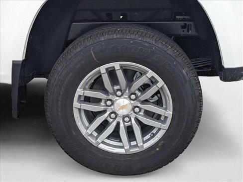 New 2025 Chevrolet Colorado LT image 9