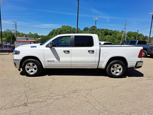 Used 2025 RAM 1500 Big Horn image 2
