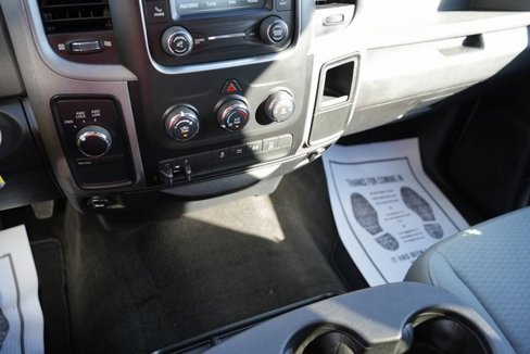 Used 2017 RAM 2500 Tradesman w/ Chrome Appearance Group image 25