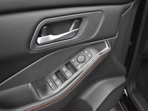 New 2026 Nissan Rogue SV image 27