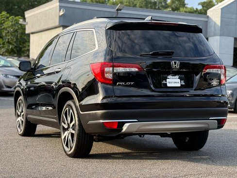 Used 2021 Honda Pilot Touring image 3