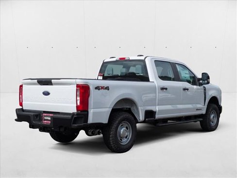 New 2026 Ford F250 XL image 2