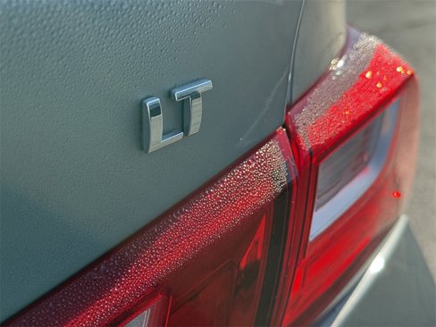 Used 2024 Chevrolet Malibu LT image 12