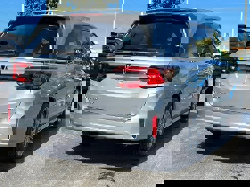 New 2026 Honda Odyssey Touring image 10
