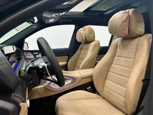 New 2026 Mercedes-Benz GLS 450 4MATIC image 6