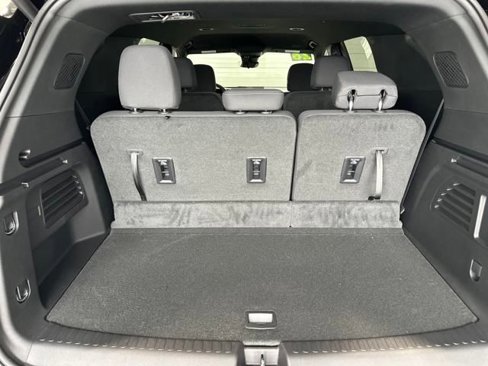 New 2026 Chevrolet Traverse LT w/ Driver Confidence Package image 7
