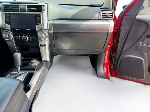 Used 2024 Toyota 4Runner SR5 image 33