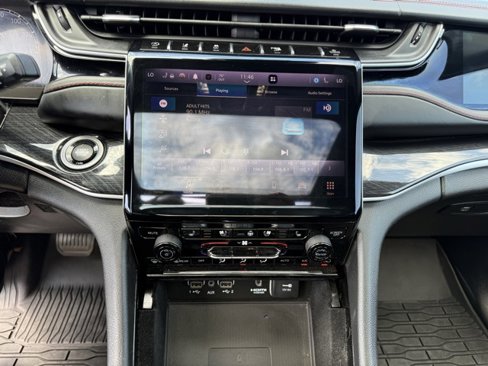 Used 2022 Jeep Grand Cherokee Trailhawk w/ ADV Protech Group II image 12