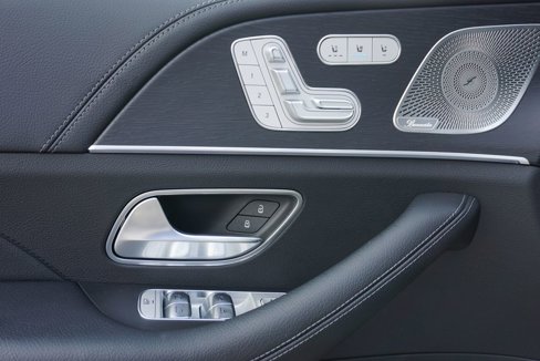 Certified 2025 Mercedes-Benz GLS 450 4MATIC image 24