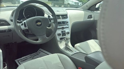 Used 2010 Chevrolet Malibu LT w/ HFV6 Engine Package image 12