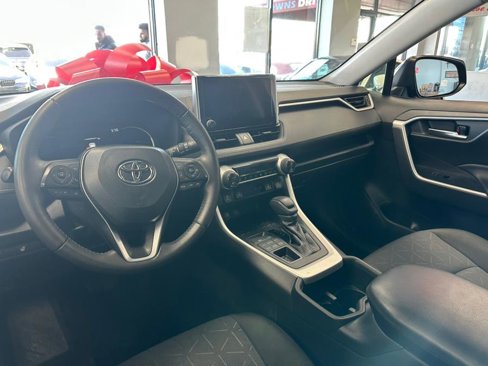 Used 2023 Toyota RAV4 XLE image 24