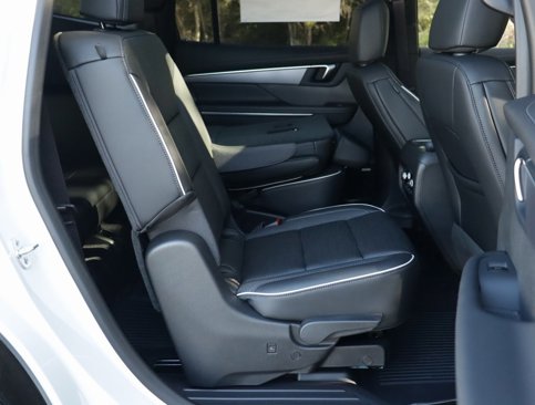 New 2026 Buick Enclave Sport Touring w/ Power Package image 38