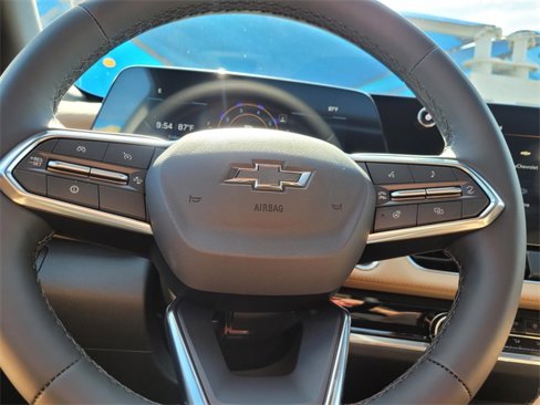 New 2026 Chevrolet Equinox ACTIV w/ Convenience Package III image 18