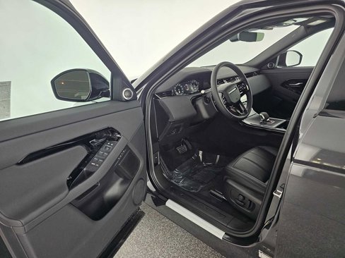New 2026 Land Rover Range Rover Evoque S image 18
