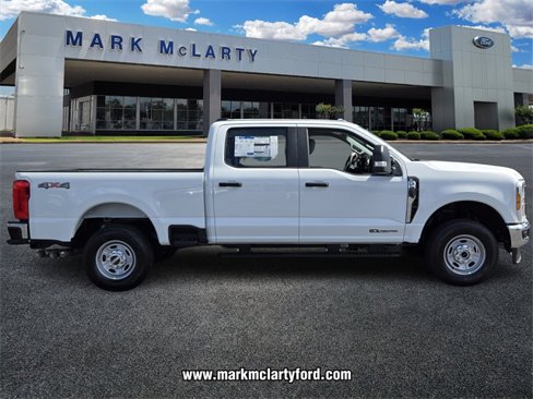 New 2026 Ford F250 XL image 2