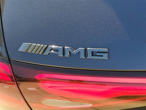 Used 2024 Mercedes-Benz GLC 43 AMG 4MATIC image 34