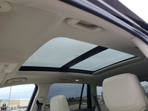 New 2025 Cadillac XT6 Premium Luxury image 19