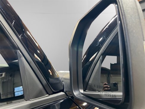 Used 2024 Ford Bronco Wildtrak image 12