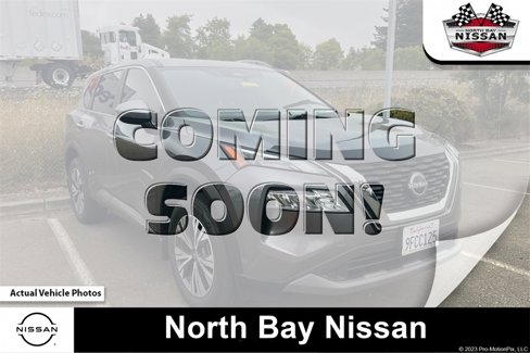 Used 2023 Nissan Rogue SV image 1