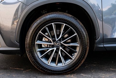 Used 2023 Lexus NX 350 AWD image 9