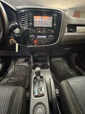Used 2016 Mitsubishi Outlander ES image 19