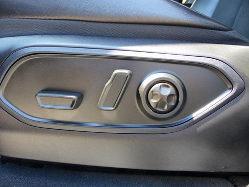 Used 2024 Jeep Grand Cherokee L Altitude image 18