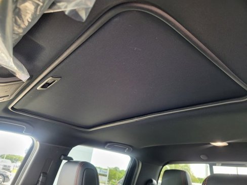 New 2025 Nissan Frontier PRO-4X w/ Pro Premium Package image 12