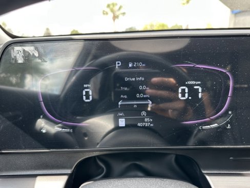 Used 2023 Kia Sportage EX image 35
