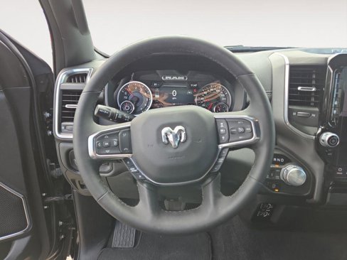 Used 2025 RAM 1500 Laramie image 19