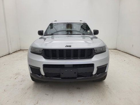 Used 2024 Jeep Grand Cherokee L Laredo image 25
