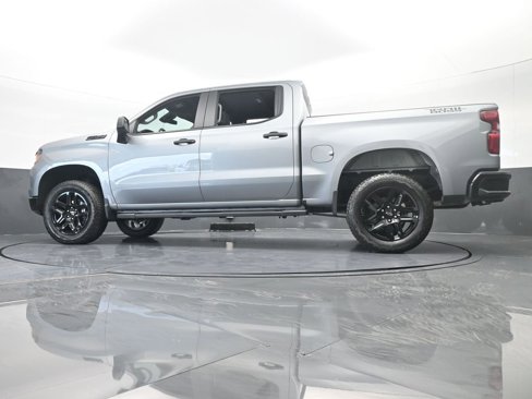 Used 2025 Chevrolet Silverado 1500 Custom Trail Boss w/ LPO, Dark Essentials Package image 60