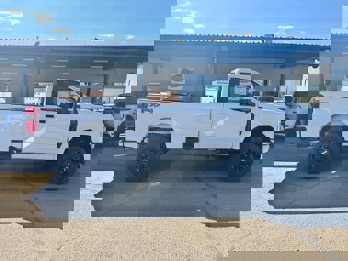 New 2025 Ford F250 XLT w/ FX4 Off-Road Package image 31